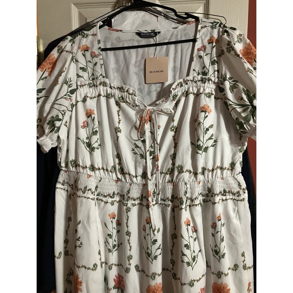 Bloomchic Midi Dress Women's 16 white NWT Floral Smocked Cottagecore Ruffle